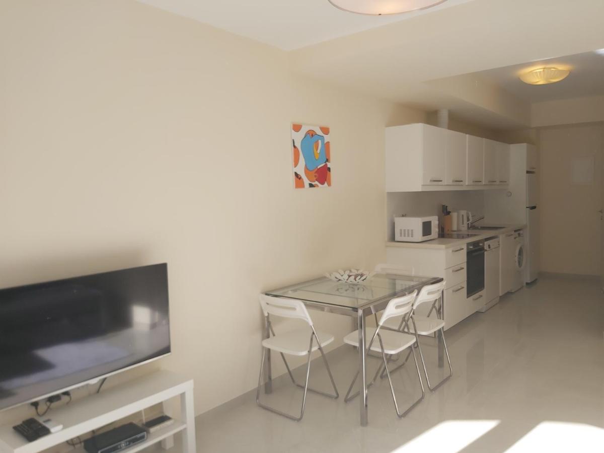 Galatex Beach Apartment 利马索尔 外观 照片