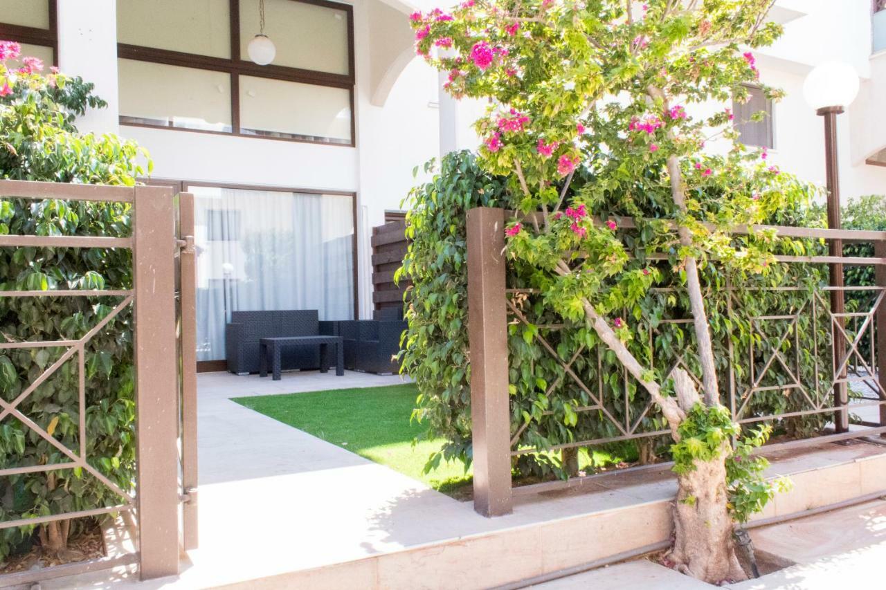 Galatex Beach Apartment 利马索尔 外观 照片
