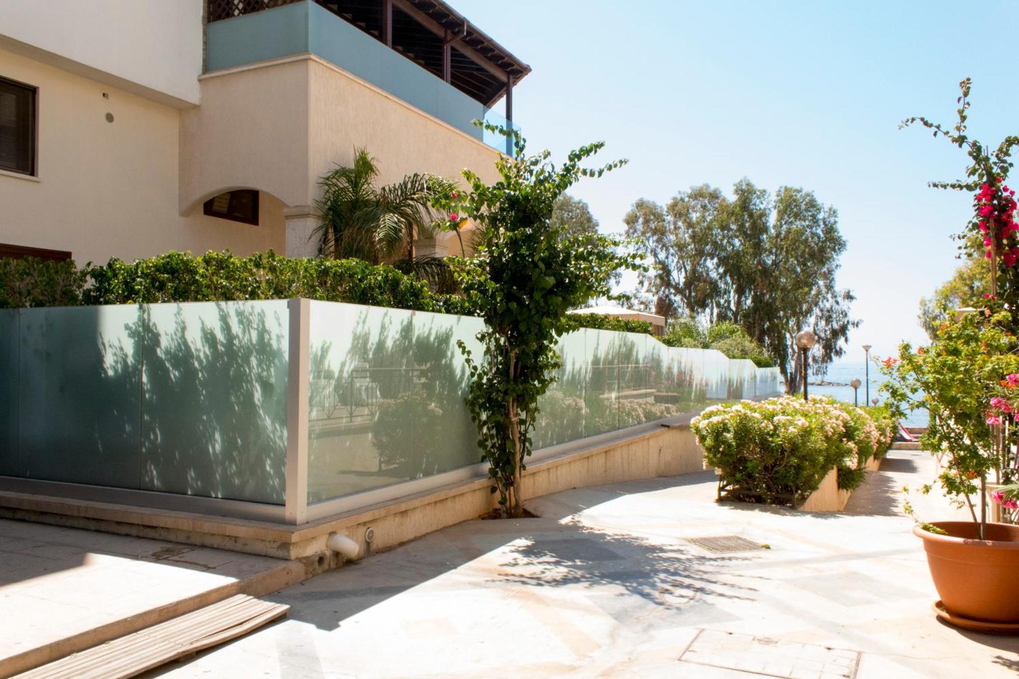 Galatex Beach Apartment 利马索尔 外观 照片