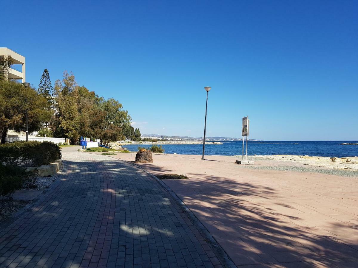 Galatex Beach Apartment 利马索尔 外观 照片